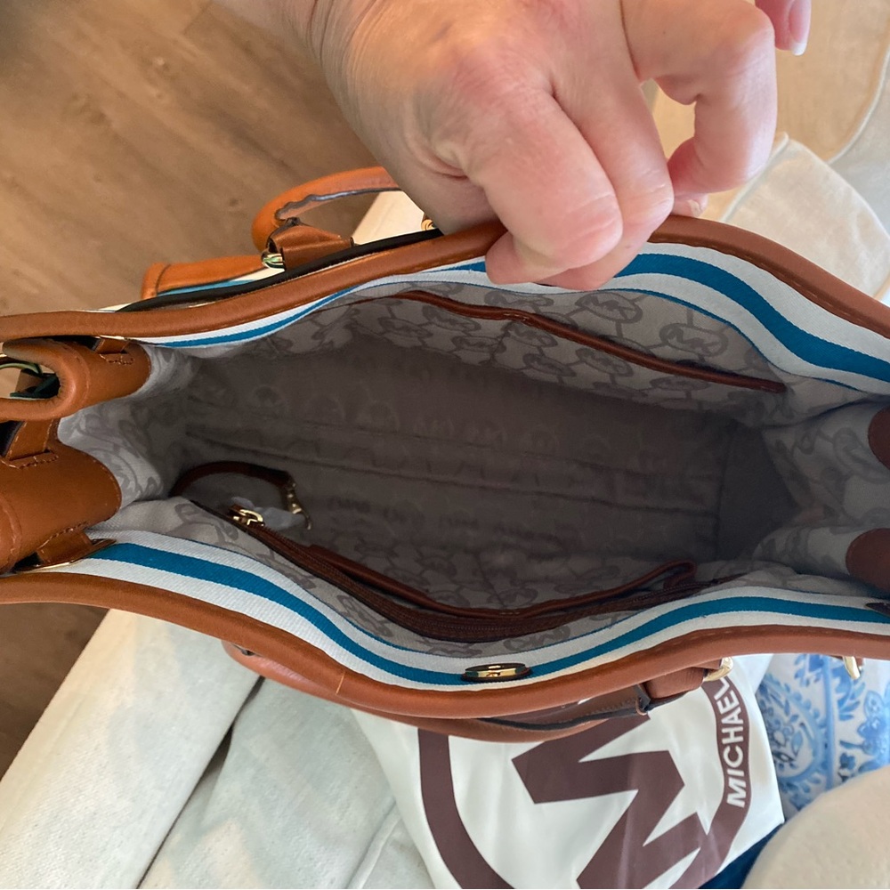 Michael Kors Aqua Blue Striped Hamilton Tote Bag - Picture 7 of 12